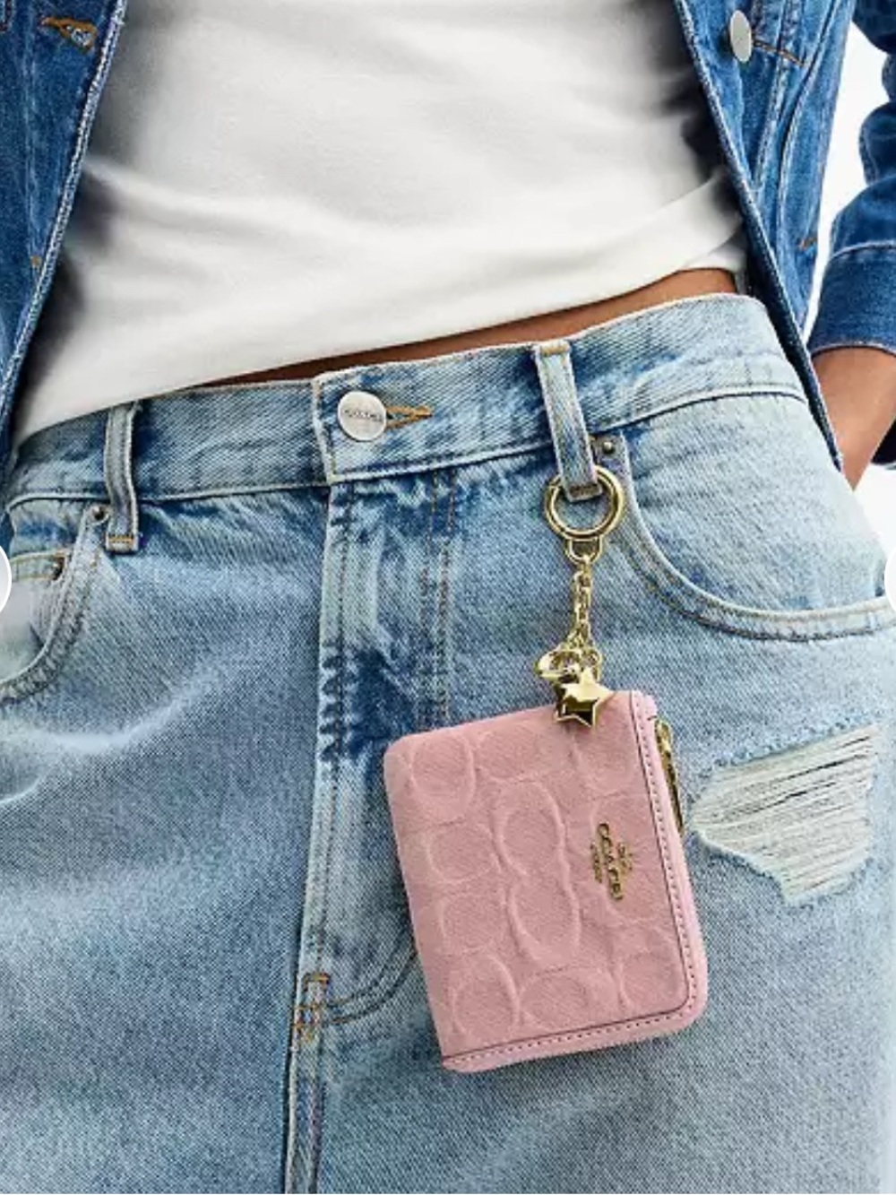 NWT🌟Coach Small Corner Zip Wallet Signature Denim With Charms CEU98 Light Pink - Picture 6 of 6